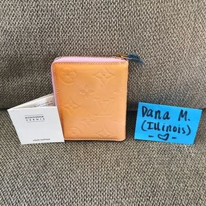 💯 auth Louis Vuitton Vernis compact zippy wallet